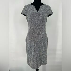 BANANA REPUBLIC FACTORY SHEATH CAP SLEEVES DRESS‎ IN GREY, WHITE TWEED